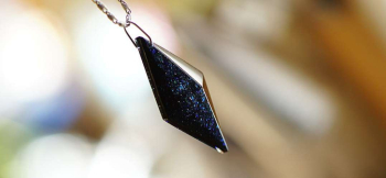 BLUE PLANET DIAMOND ～ Large universe ～ 世界にひとつのオリジナル五面体ペンダント。 ラフォルム ガラスジュエリー ガラスアクセサリー