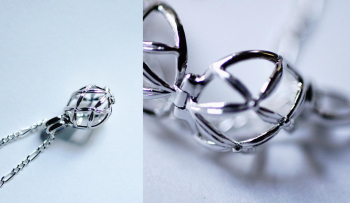 かごペンダント ・ たまご【Silver925製】 8mm程度までの球体ルースなどを封入が可能です。 ラフォルム ガラスジュエリー ガラスアクセサリー