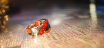 Everlasting Ring ~ 絆 ~ オレンジ系が印象的な美しいマーブル模様。 ラフォルム ガラスジュエリー ガラスアクセサリー