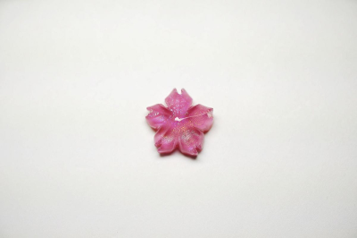 瑠璃の一輪桜・春風012(ラメ)★ペンダント、ピアス・イヤリング、リングなどに仕立ててお届けします♪