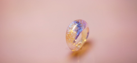 薄紅色の宇宙