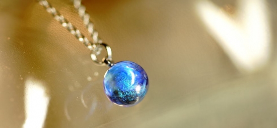 Dichroic mix blue planet