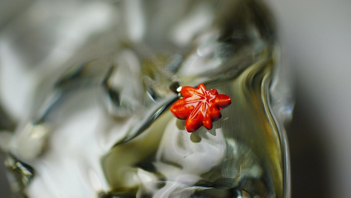 Promising maple ラフォルム ガラスジュエリー ガラスアクセサリー