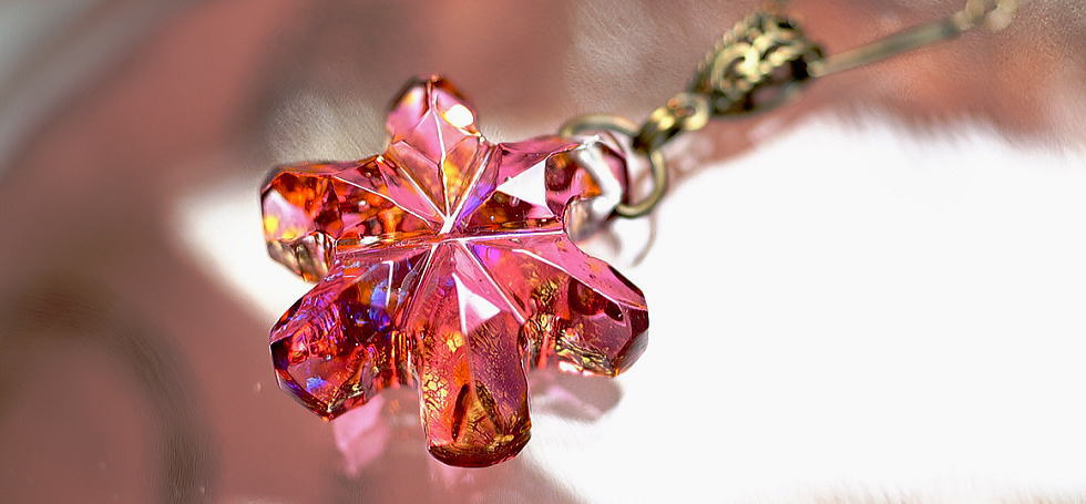 Crystal snow flower ～ 頬染める雪の花 ～