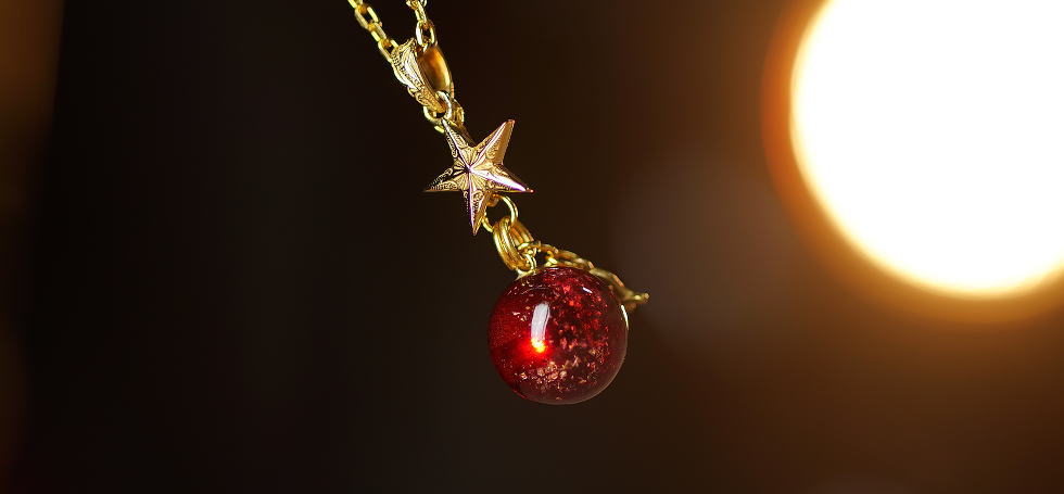 Shine red planet