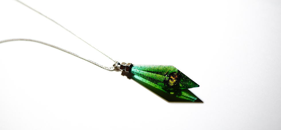 Eternal evergreen crystal ラフォルム ガラスジュエリー ガラスアクセサリー