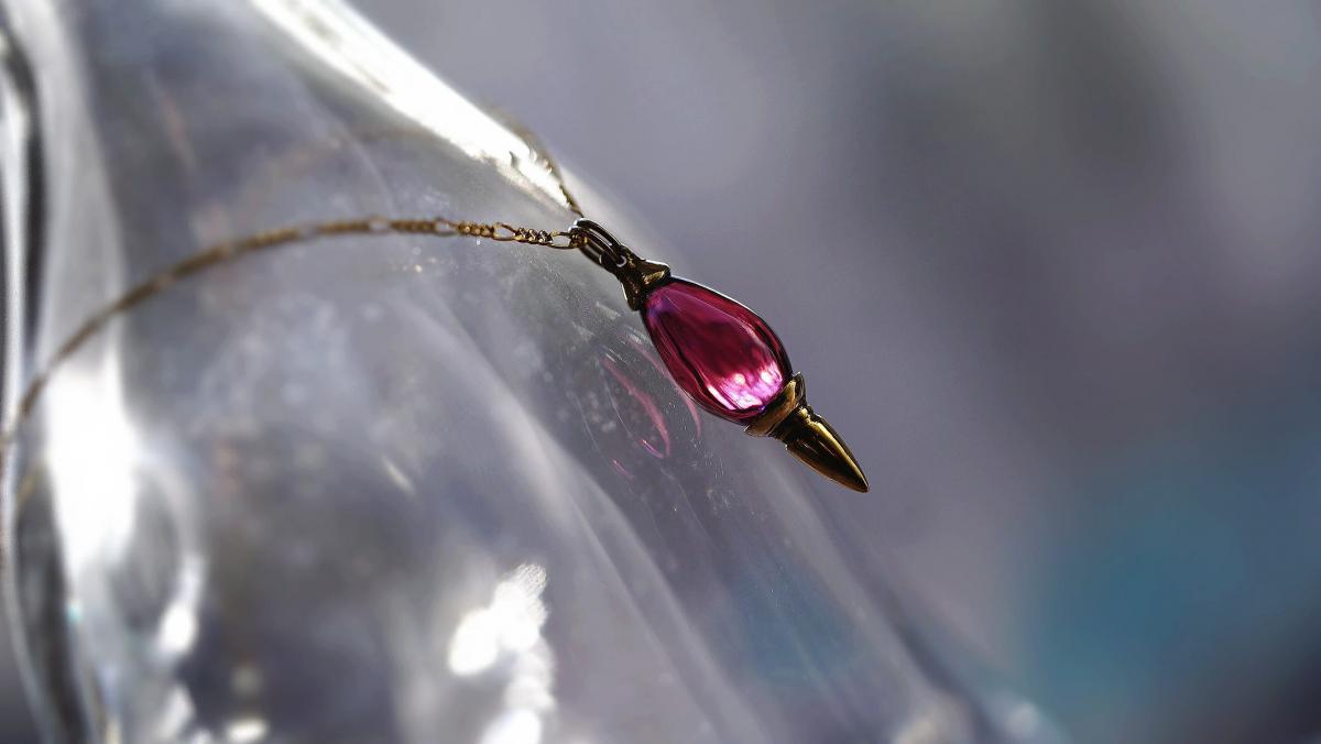 Charming Pendulum ～ Rose Pink ～ ラフォルム ガラスジュエリー ガラスアクセサリー