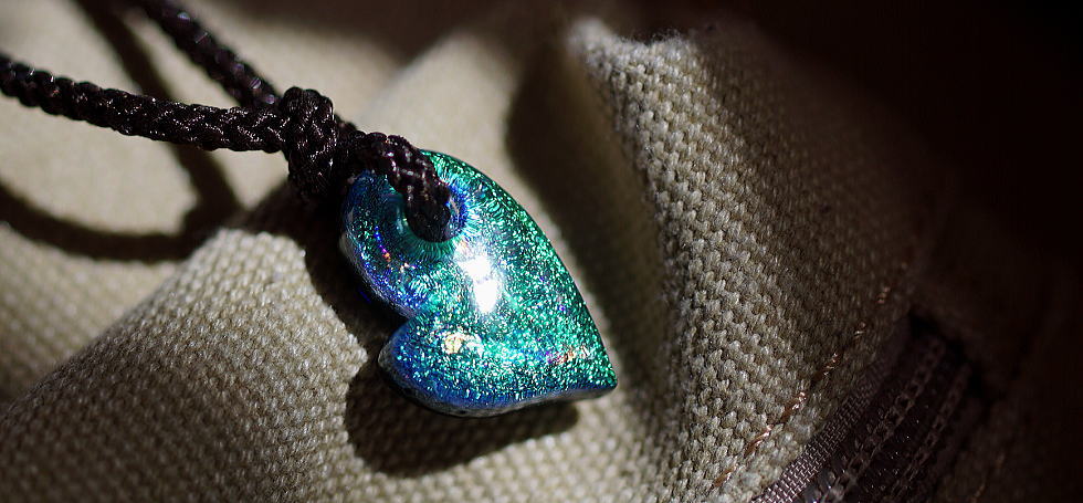 Breathtaking sparkling love