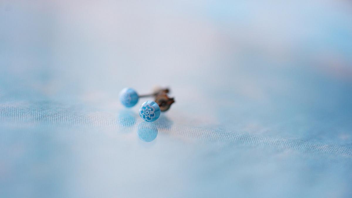 プチミルフィオリピアス