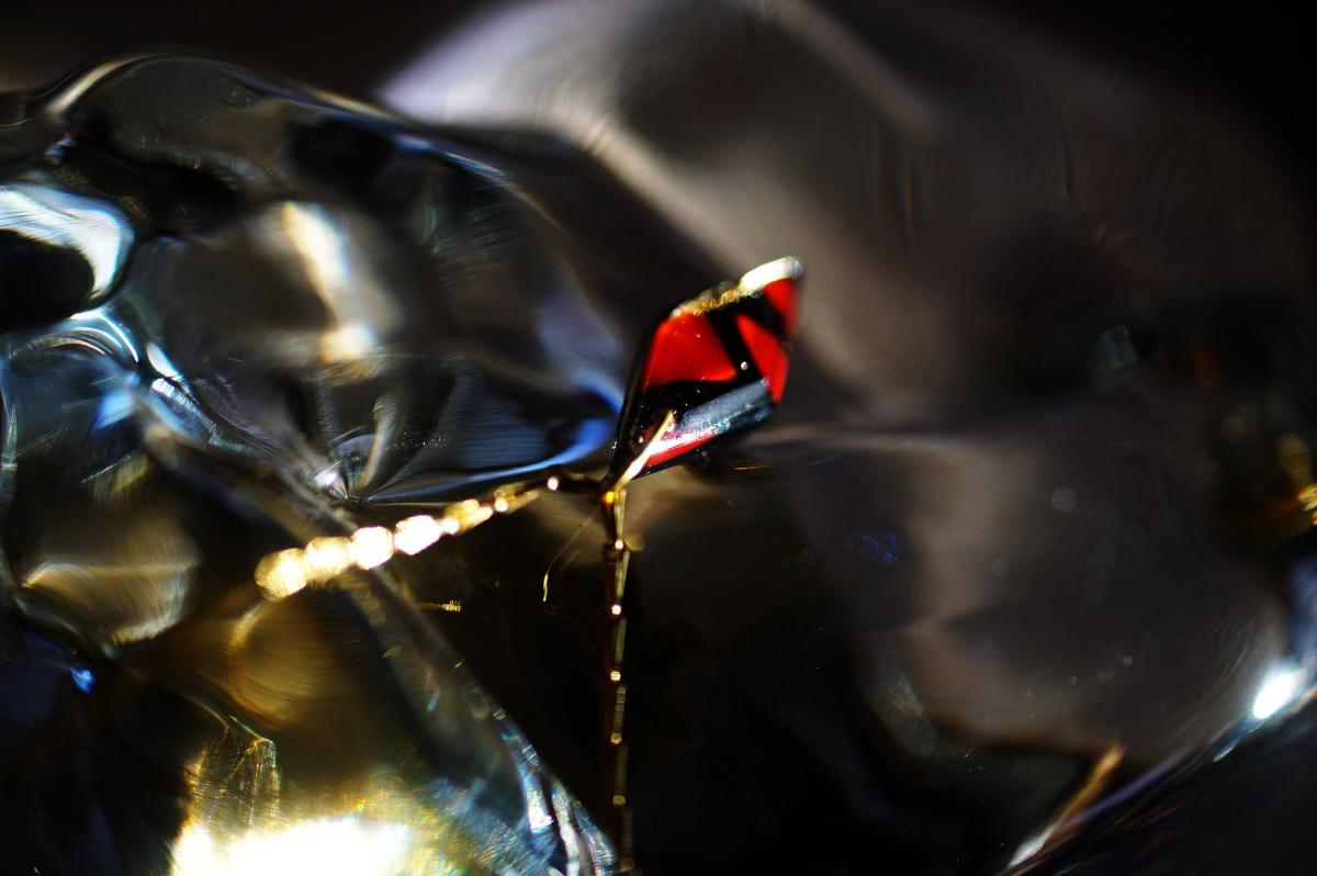 赤と黒のボレロⅡ ラフォルム ガラスジュエリー ガラスアクセサリー