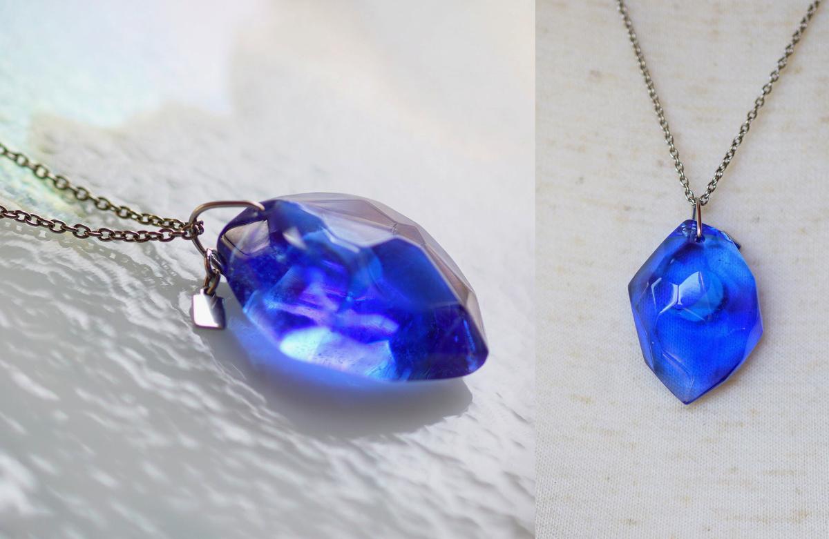 夜明けの海に映る月 ラフォルム ガラスジュエリー ガラスアクセサリー