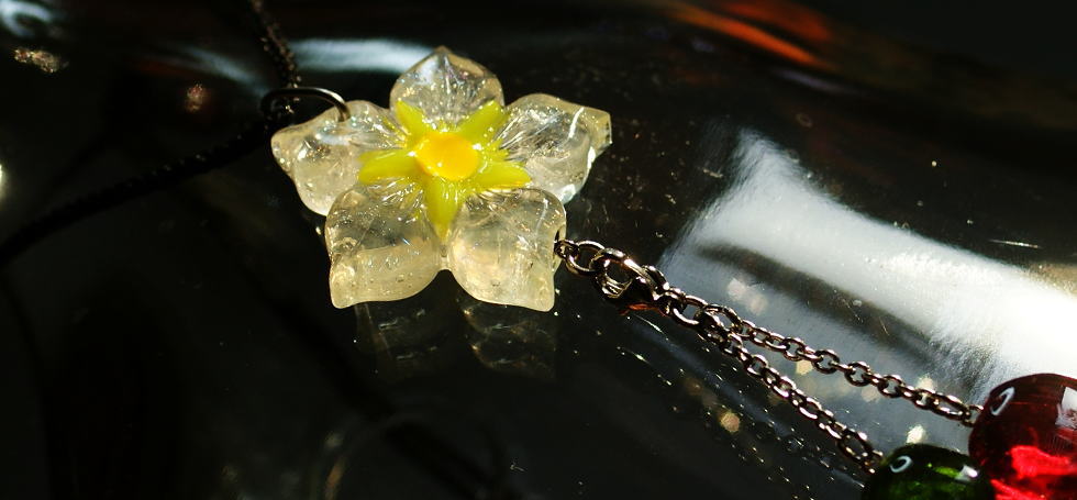 White peach blossom ～ 春の息吹 ～
