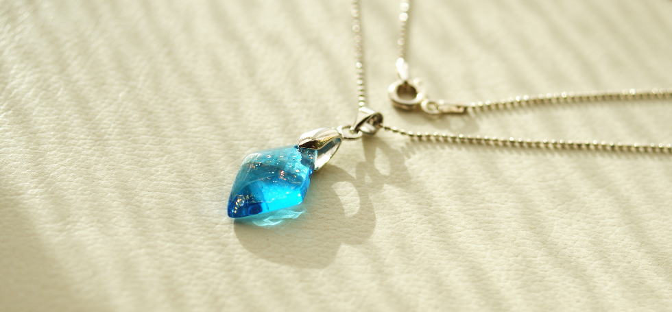Turquoise Diamond ラフォルム ガラスジュエリー ガラスアクセサリー