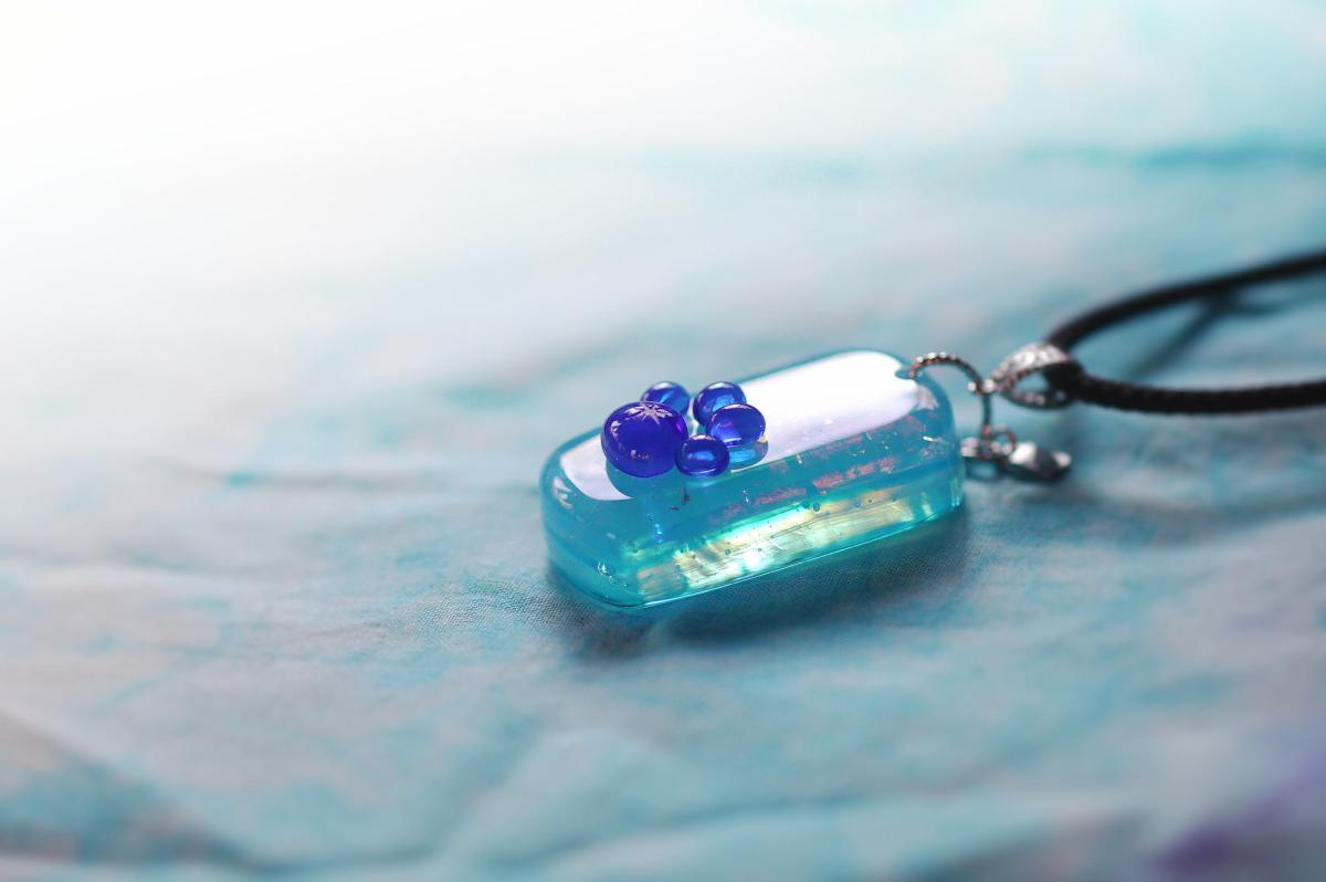 Stellar Paw Tag ラフォルム ガラスジュエリー ガラスアクセサリー