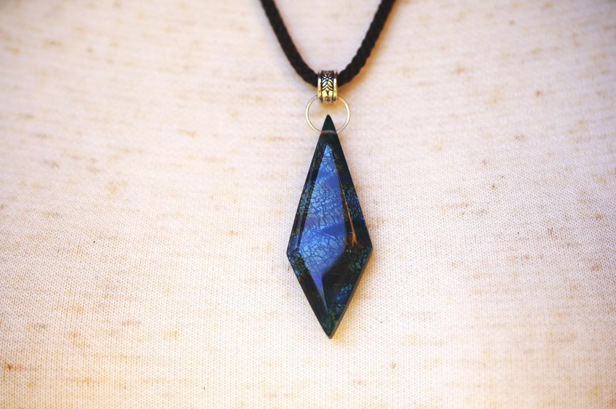 螺鈿雲 ～ 静かなる煌き ～ ラフォルム ガラスジュエリー ガラスアクセサリー