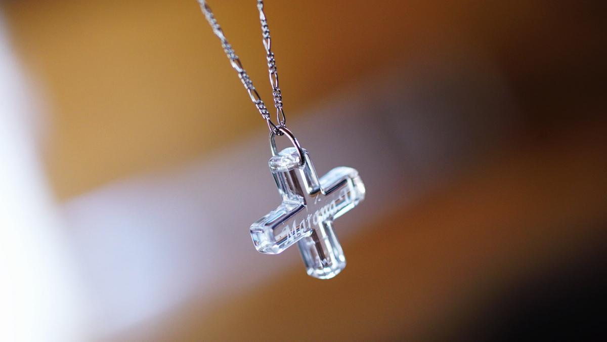 MODERNIZED CROSS / クリアー ～ 祈り ～ ラフォルム ガラスジュエリー ガラスアクセサリー