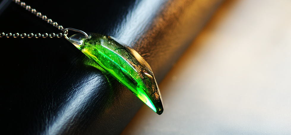 翡翠の月明かり ～ 森の木漏れ日 ～