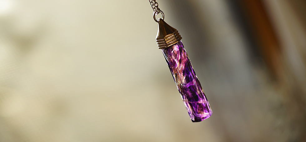 Mysterious purple crystal ラフォルム ガラスジュエリー ガラスアクセサリー