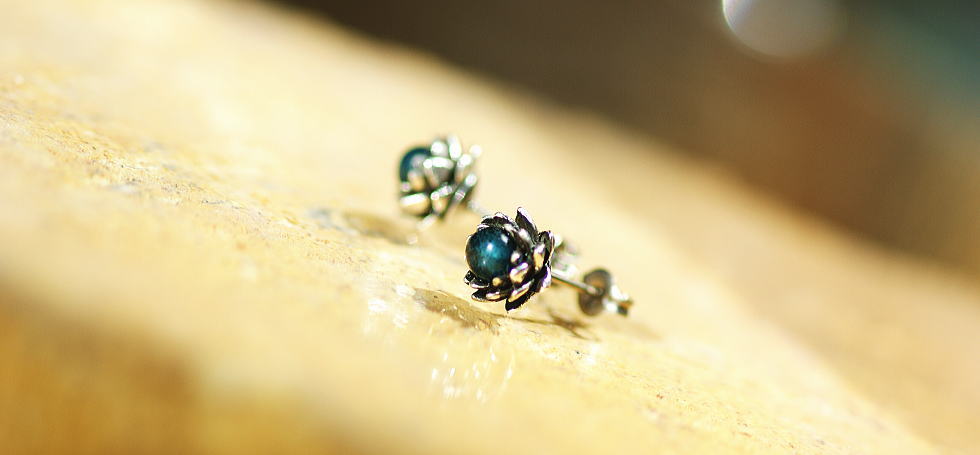 Blue Lotus / ピアス