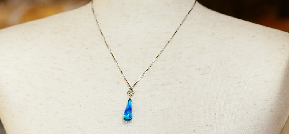 青き海の螺旋 ～ 永遠 ～ ラフォルム ガラスジュエリー ガラスアクセサリー