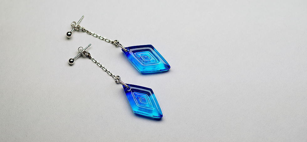 Blue wave rhombus ラフォルム ガラスジュエリー ガラスアクセサリー