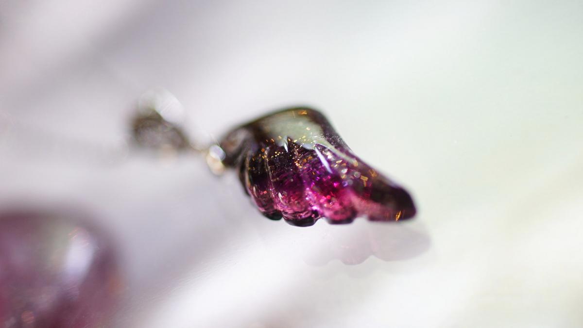 Enchanted purple wing ラフォルム ガラスジュエリー ガラスアクセサリー