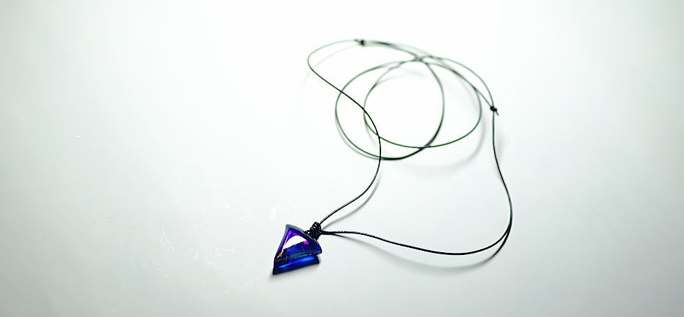 True Triangle ～ Arrowhead ～ ラフォルム ガラスジュエリー ガラスアクセサリー