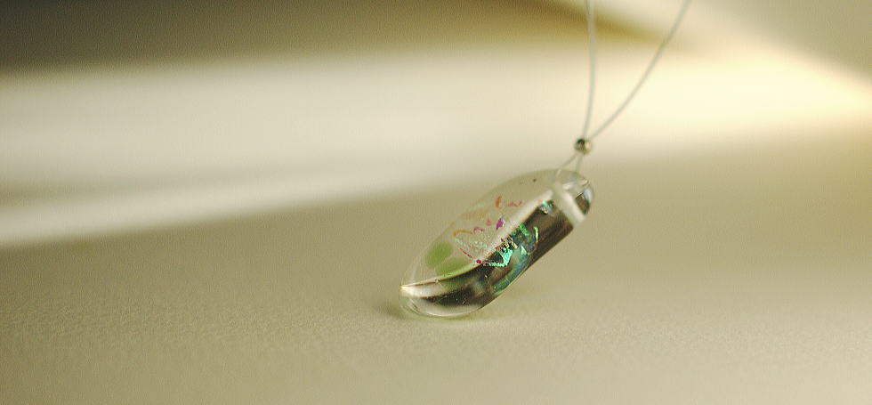 ほほえみ ラフォルム ガラスジュエリー ガラスアクセサリー
