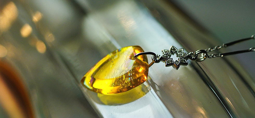 Yellow bullet