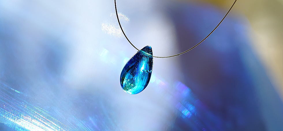 人魚のBlue tear ラフォルム ガラスジュエリー ガラスアクセサリー