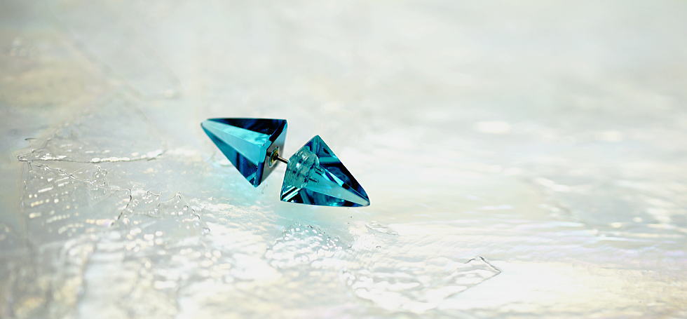 Standard Dreamblue ～ セパレートピアス ～ ラフォルム ガラスジュエリー ガラスアクセサリー