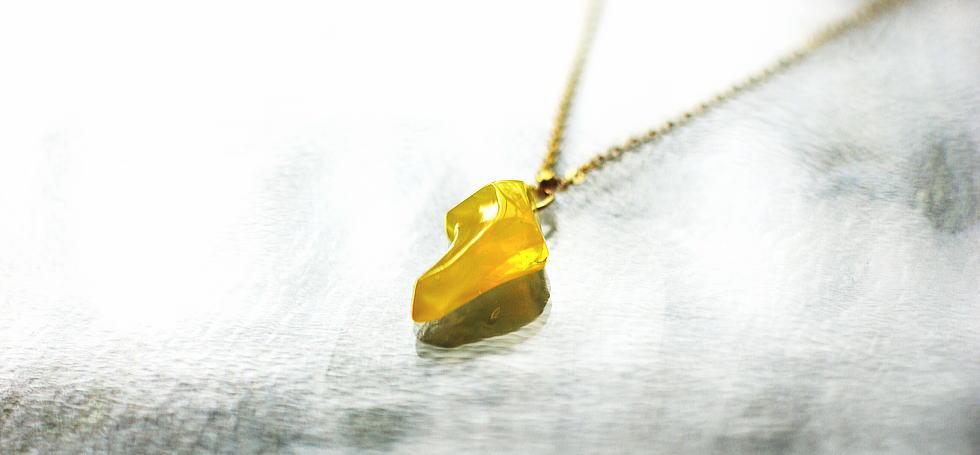 Lemon yellow rose fang ラフォルム ガラスジュエリー ガラスアクセサリー