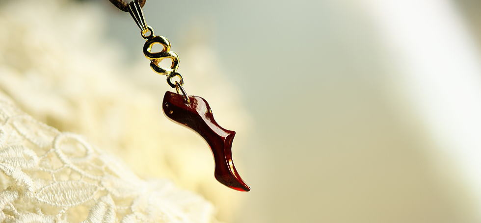Sword of claw