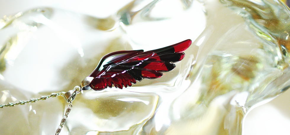 Flame raptor's wing ラフォルム ガラスジュエリー ガラスアクセサリー