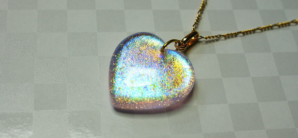 Finest dichroic heart ラフォルム ガラスジュエリー ガラスアクセサリー