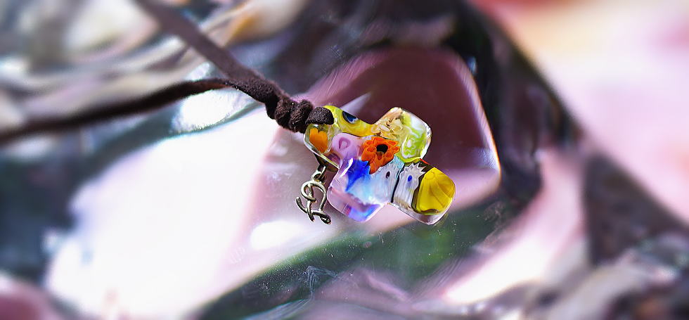 ミルフィオリクロス ラフォルム ガラスジュエリー ガラスアクセサリー