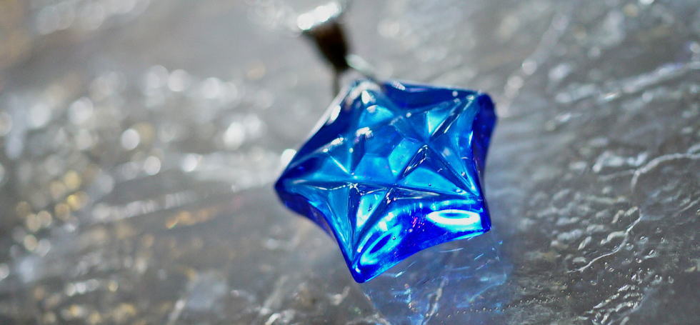 Facet blue star ラフォルム ガラスジュエリー ガラスアクセサリー