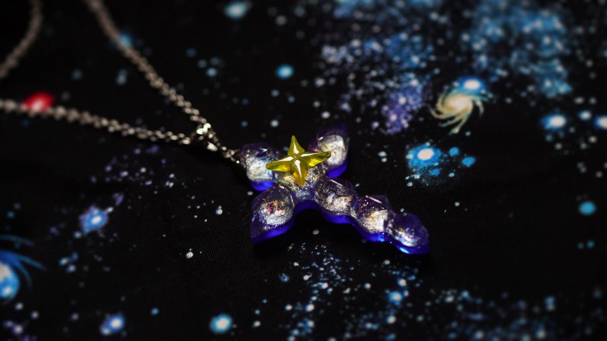 Miraculous prayer cross ラフォルム ガラスジュエリー ガラスアクセサリー