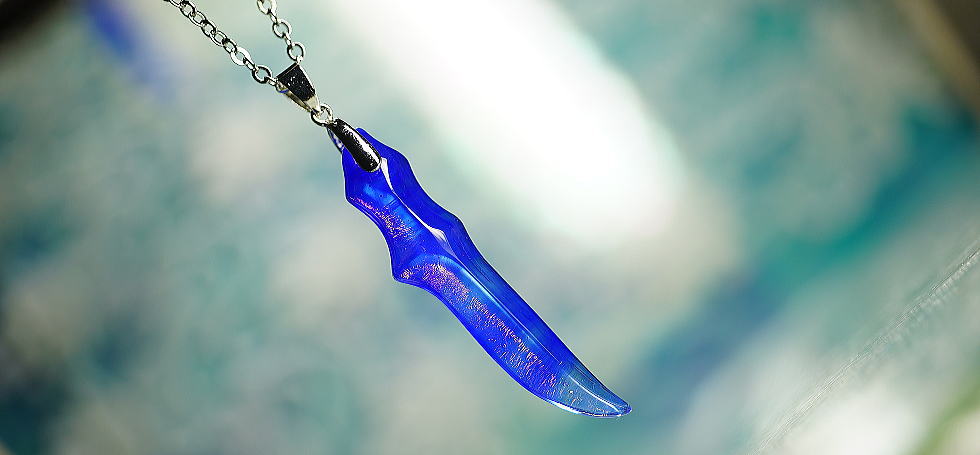 Sword of fang ～ Purple horizon ～ ラフォルム ガラスジュエリー ガラスアクセサリー