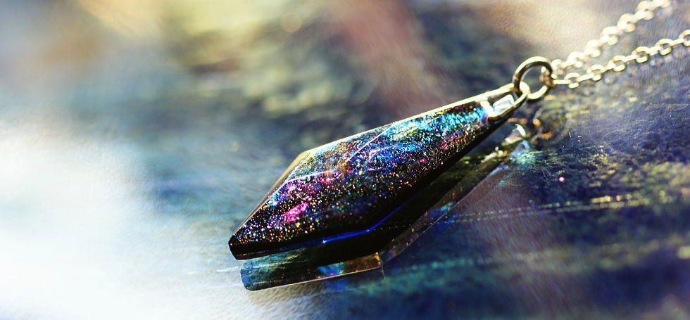 Sparkle blue diamond ～ 大宇宙のオーロラ ～ ラフォルム ガラスジュエリー ガラスアクセサリー