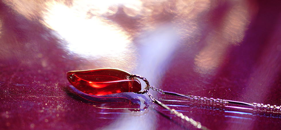 Garnet flame ラフォルム ガラスジュエリー ガラスアクセサリー