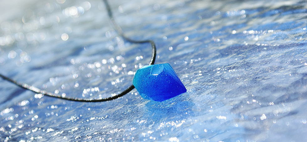 Blue frozen ice ラフォルム ガラスジュエリー ガラスアクセサリー