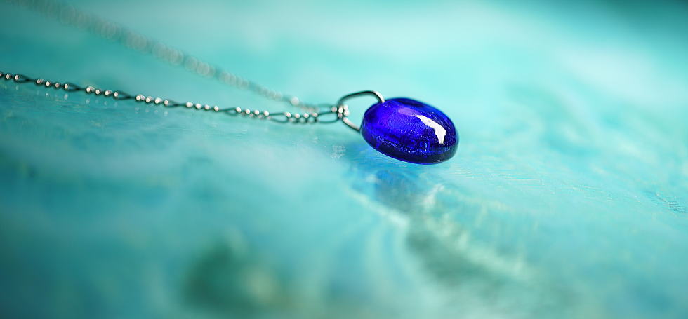 Dichroic blue half planet ラフォルム ガラスジュエリー ガラスアクセサリー
