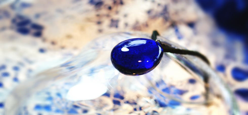 Blue Drop ～ 深海の輝石 ～ ラフォルム ガラスジュエリー ガラスアクセサリー