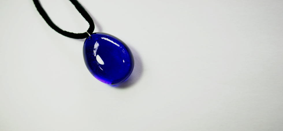 Blue Drop ～ 深海の輝石 ～ ラフォルム ガラスジュエリー ガラスアクセサリー