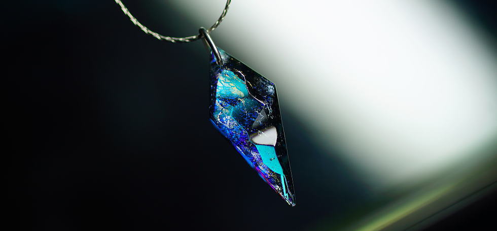 Shining on meteorite