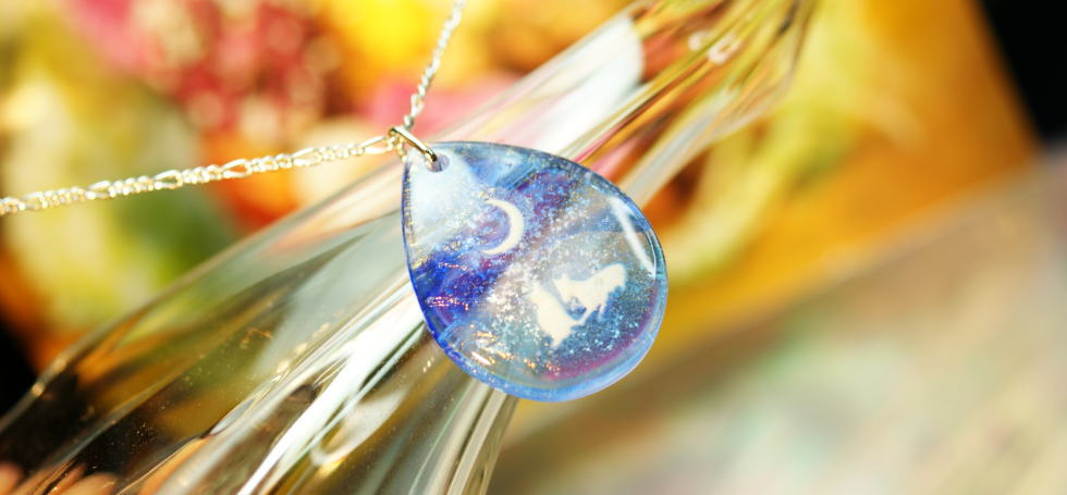 Gentle blue planet / ネックレス ラフォルム ガラスジュエリー ガラスアクセサリー