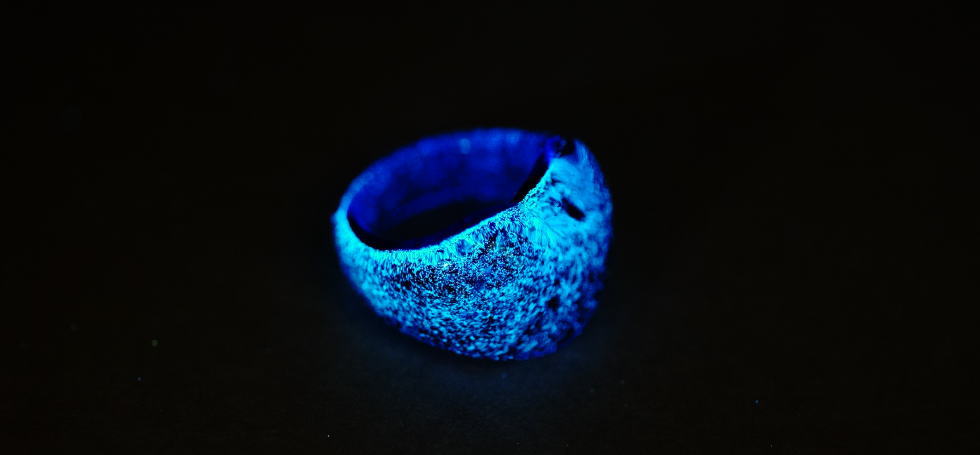 蛍火の煌く宙 ラフォルム ガラスジュエリー ガラスアクセサリー