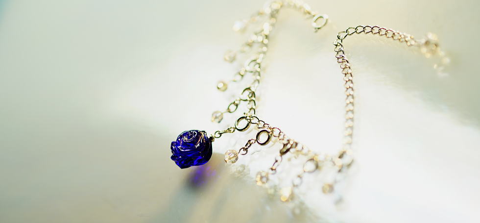 Charming blue rose ラフォルム ガラスジュエリー ガラスアクセサリー