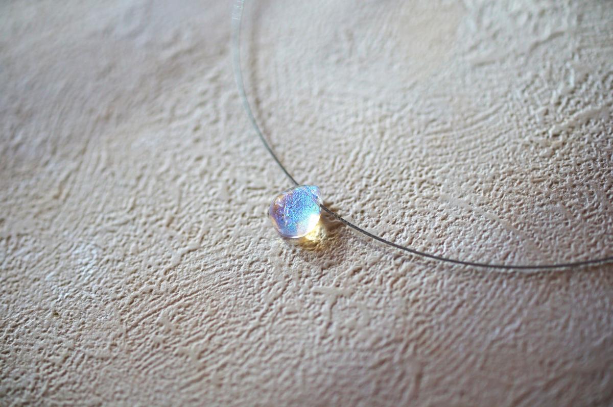 Dichroic drop ～ 美しい煌きのひとしずく ～ ラフォルム ガラスジュエリー ガラスアクセサリー